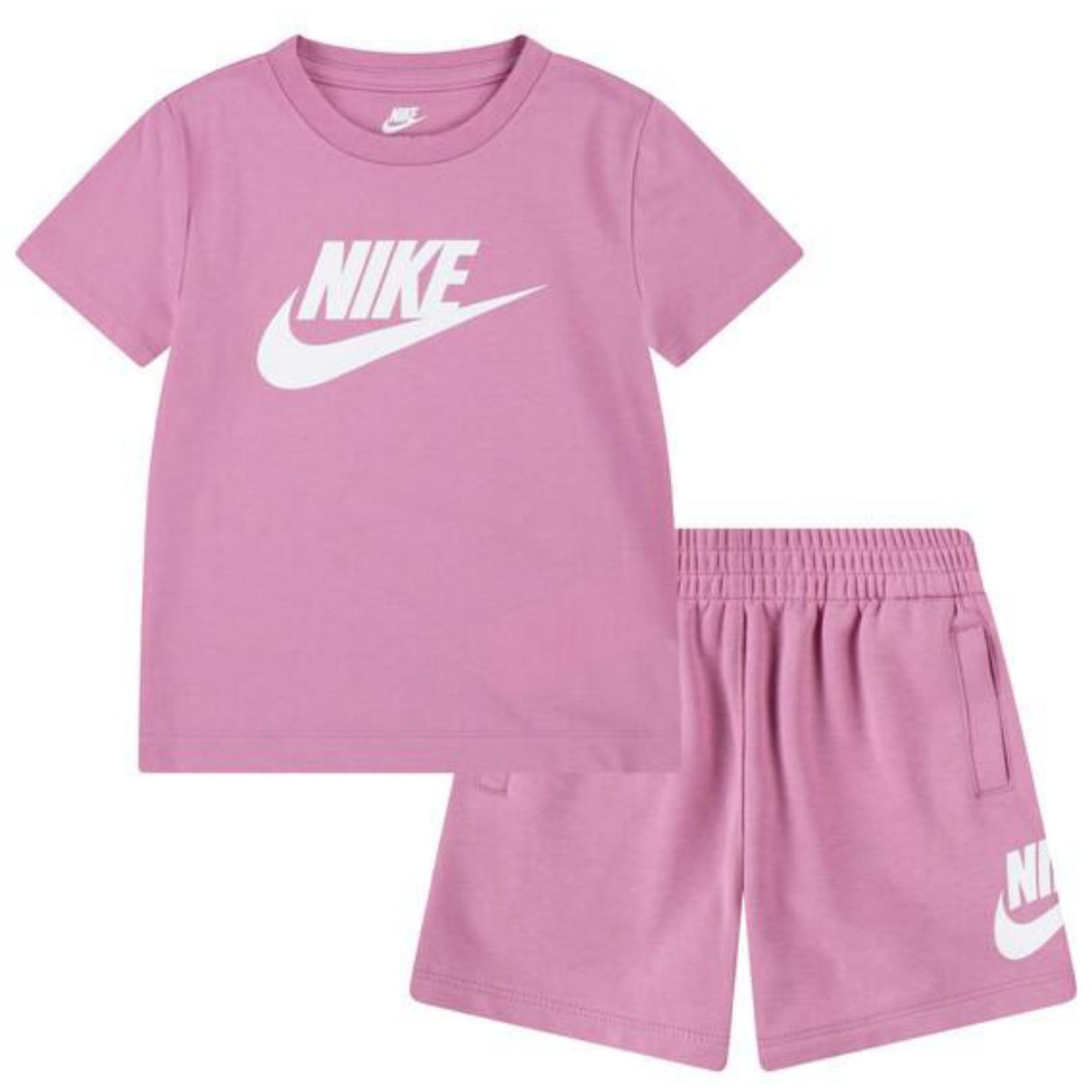 NIKE Magic Flamingo Club T-Shirt & Shorts Sett