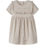 Lil'Atelier Pumice Stone Nmfferonia Ss Loose Klänning Lil