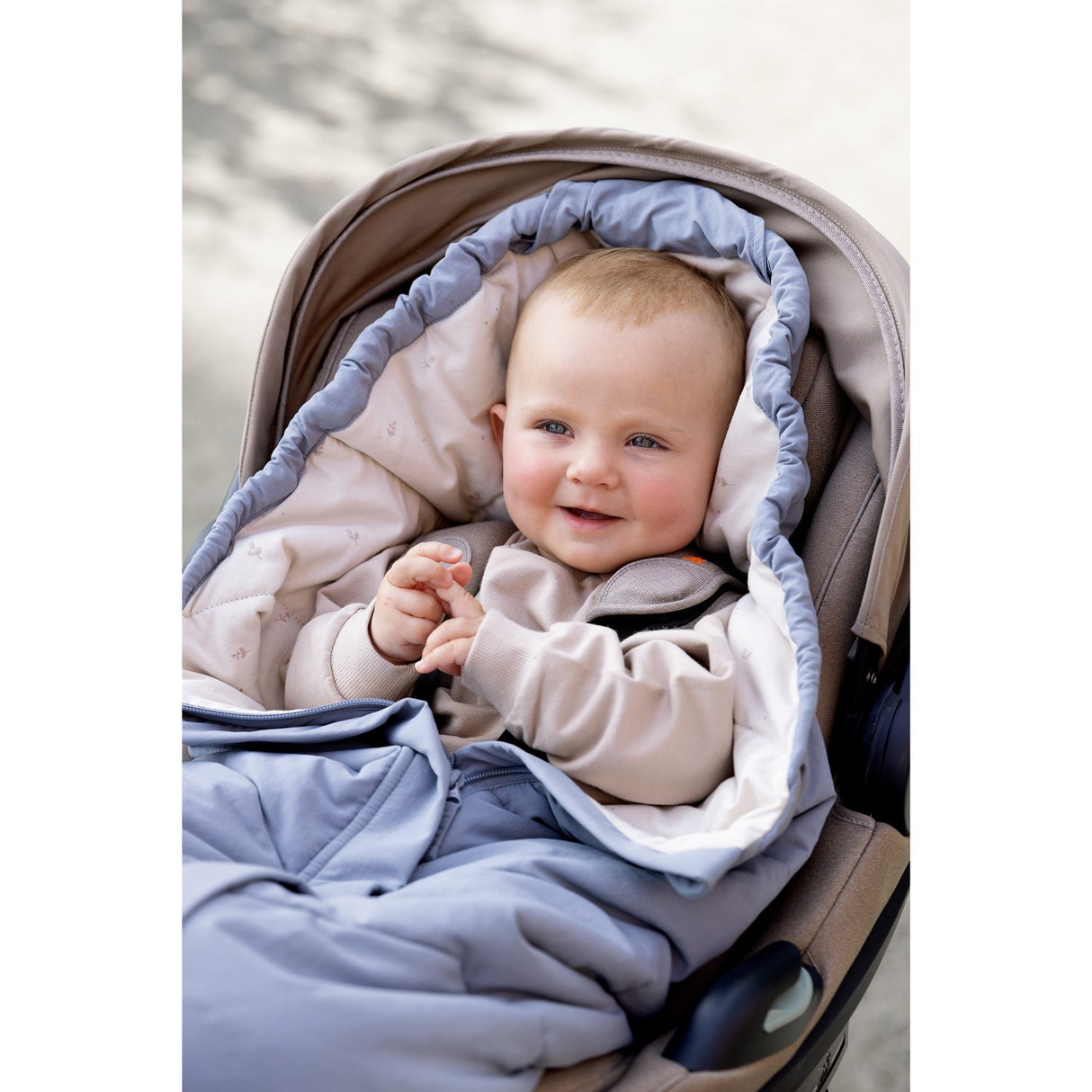 Voksi® Misty Blue Leaf Move Light