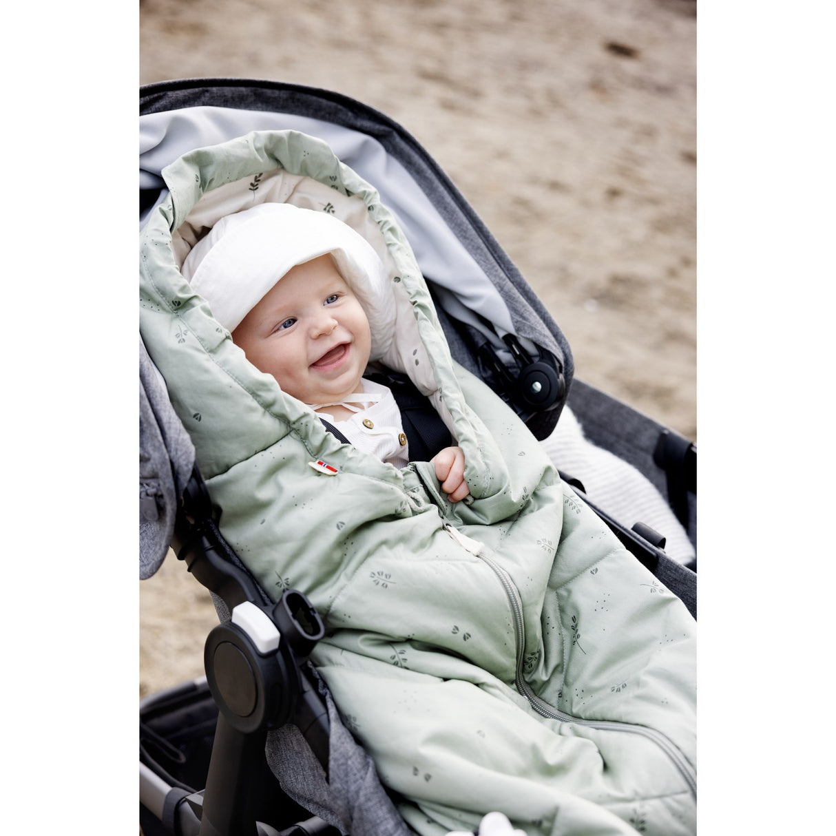 Voksi® MistyGreen Heather Sky Light