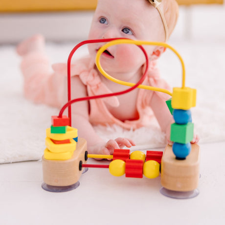 Melissa & Doug Multifarvet Wooden First Bead Maze