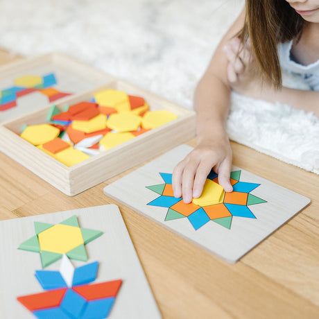 Melissa & Doug Multifarvet Mønster-Leg - Träd - Sett Med Klossar Og Plader