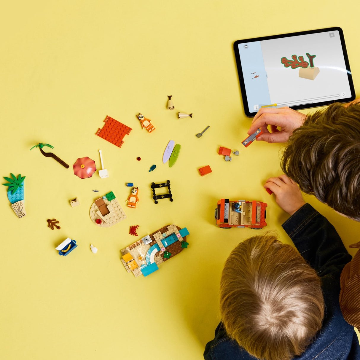 LEGO® Bluey - Blueys Familie-biltur Til Stranden 11202