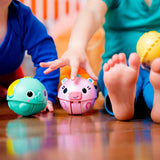 Bright Starts Giggables™ Roll & Chase Leksak