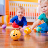Bright Starts Giggables™ Roll & Chase Leksak