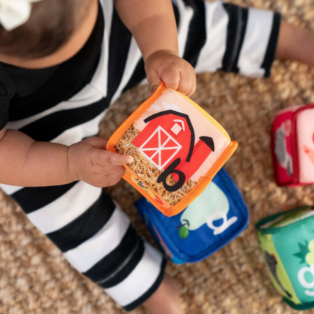 Baby Einstein Alpha Stacks™ Soft Klossar
