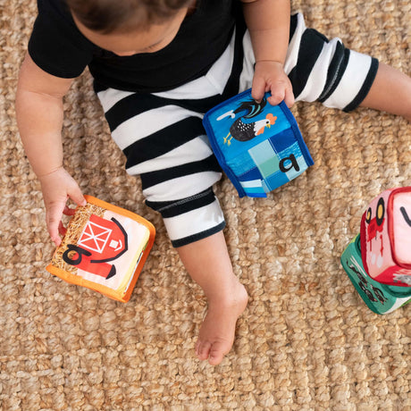 Baby Einstein Alpha Stacks™ Soft Klossar