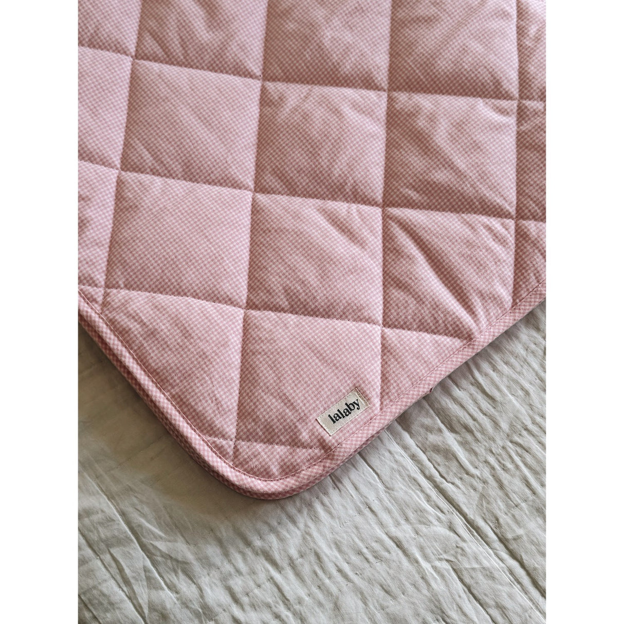 Lalaby Tiny Check Pink Quiltad Baby Filt