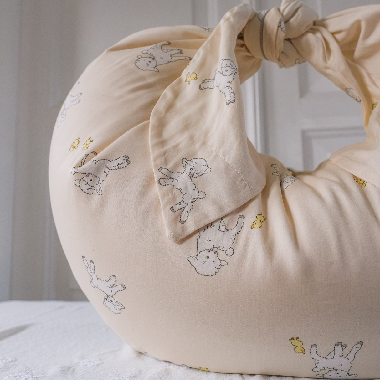 That's Mine Tiny Friends Moon Nursing Kudde Sateen