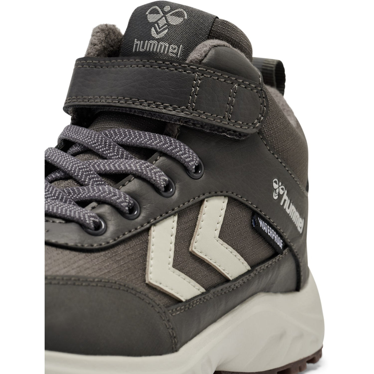 Hummel Dark Gull Gray Root Tex Jr Stövlar
