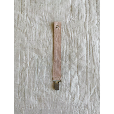 Lalaby Blush Napp Clip