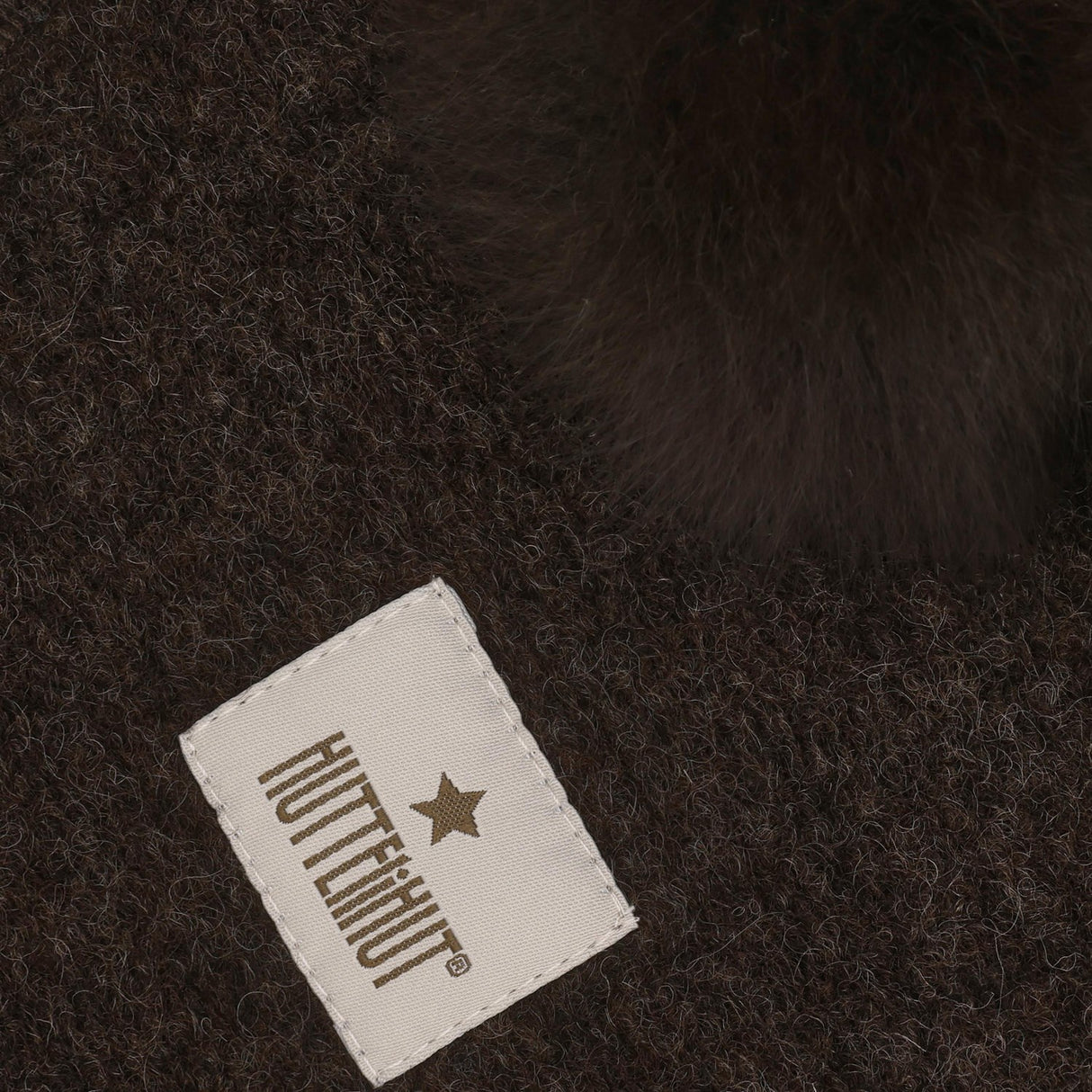 Huttelihut Dark Brown Melange Elefanthatt Ull Alpaca Pompoms