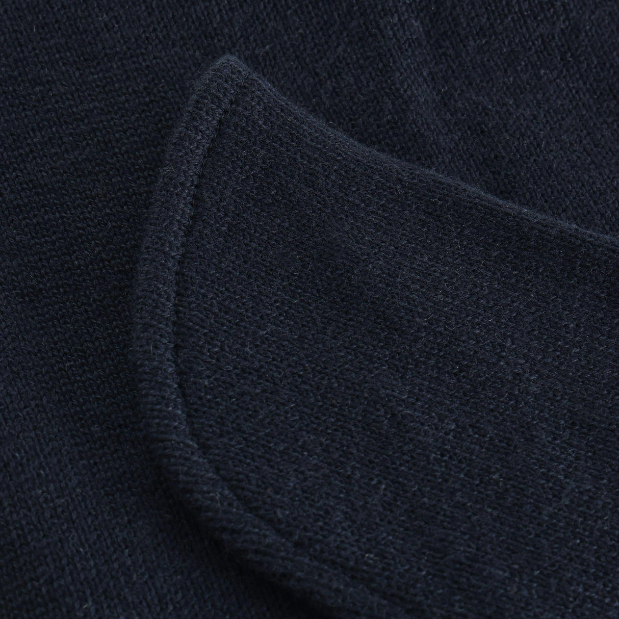 Huttelihut Dark Navy Elefanthatt Ull Stickad Windstop
