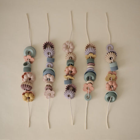 Mushie Multi Mushie Bead Lacing Leksak Sett
