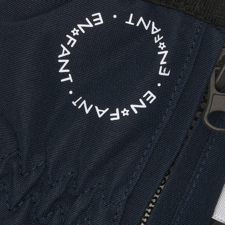 En Fant Parisian Night Vantar M/ Dragkedja