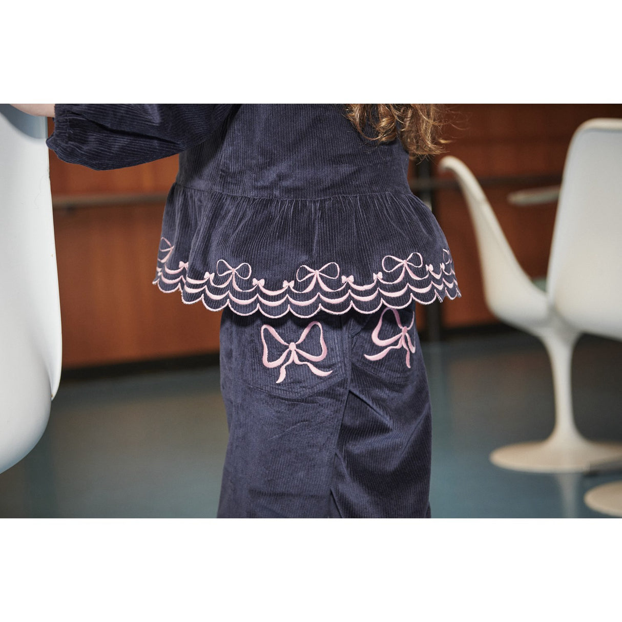 COPENHAGEN COLORS Navy Corduroy Pant M/ Wide Leg & Emb. On Backside Lomme