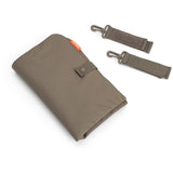 DonebyDeer Taupe Quiltad Changing Väska