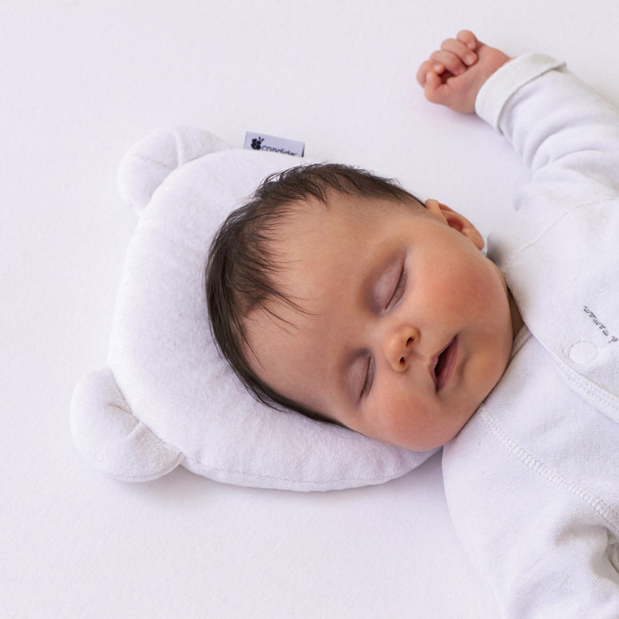 Candide White Panda Baby Kudde