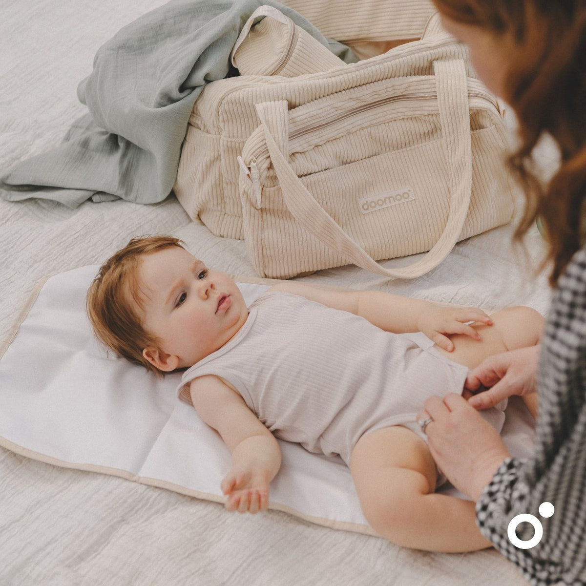 Doomoo Corduroy Sand Diaper Väska Med 8 Tillbehör