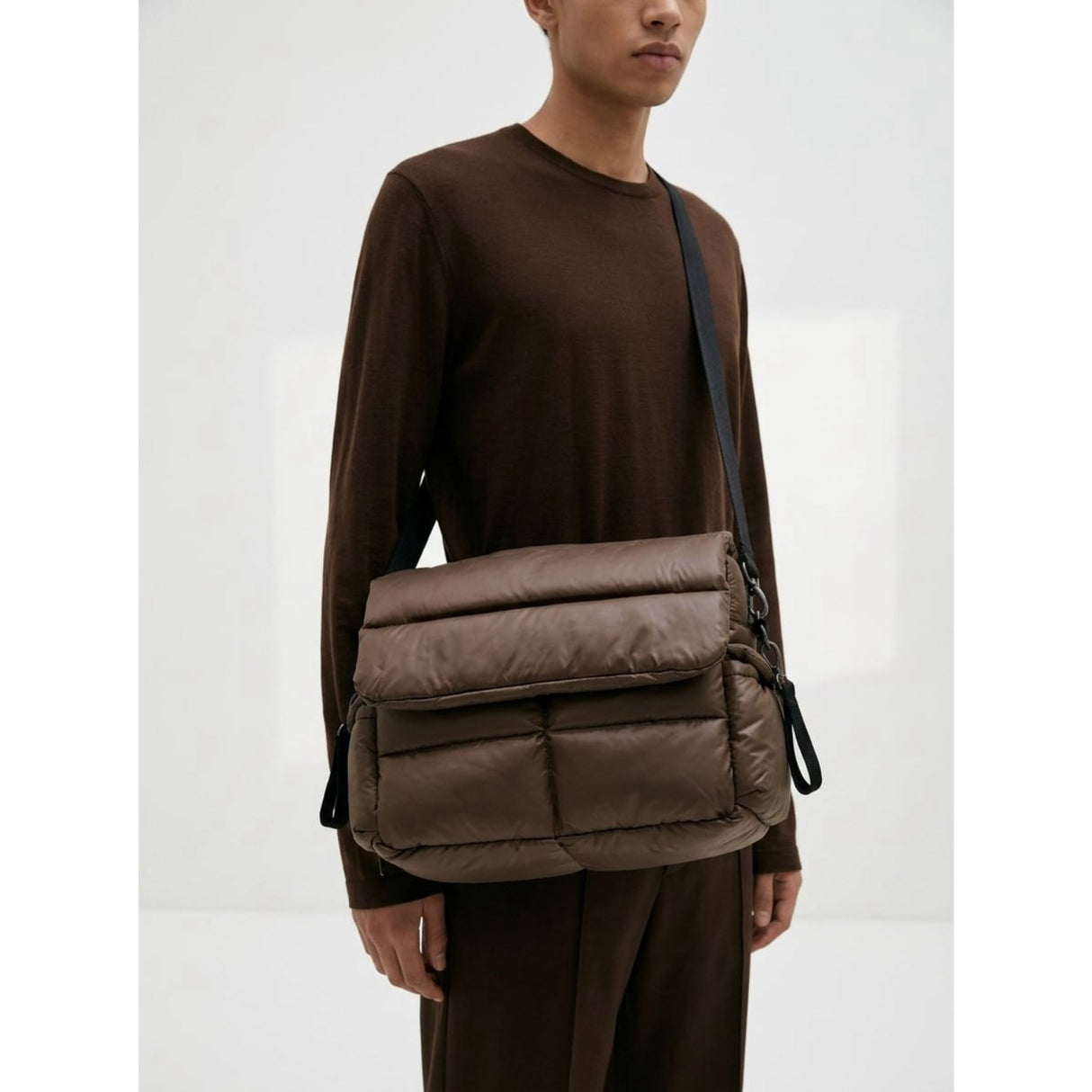 KongWalther Puffer Chocolate Brown Skötväska