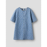 Name It Light Blue Denim Flower Aop Nkfpsilla Dnm Aop Ss Klänning 2121-Im