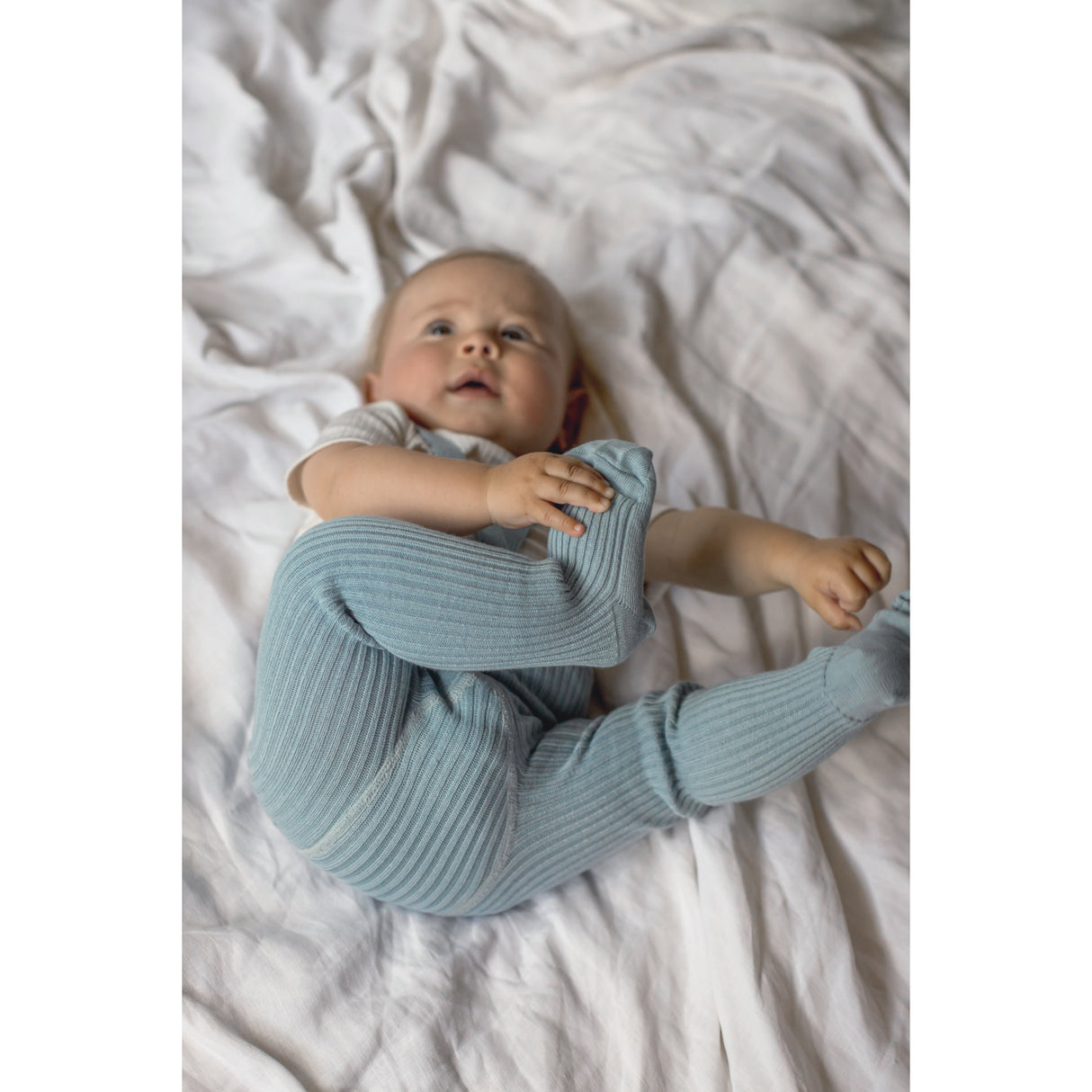 Silly Silas Hippy Footed Strumpbyxar Med Braces Misty Blue