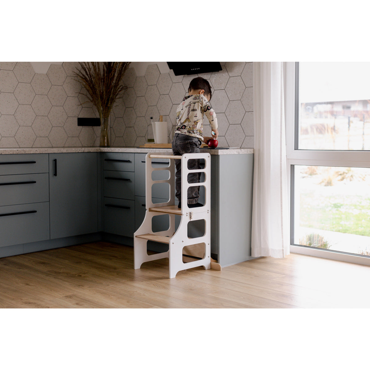 Duck Woodworks White Foldbar EC Tower