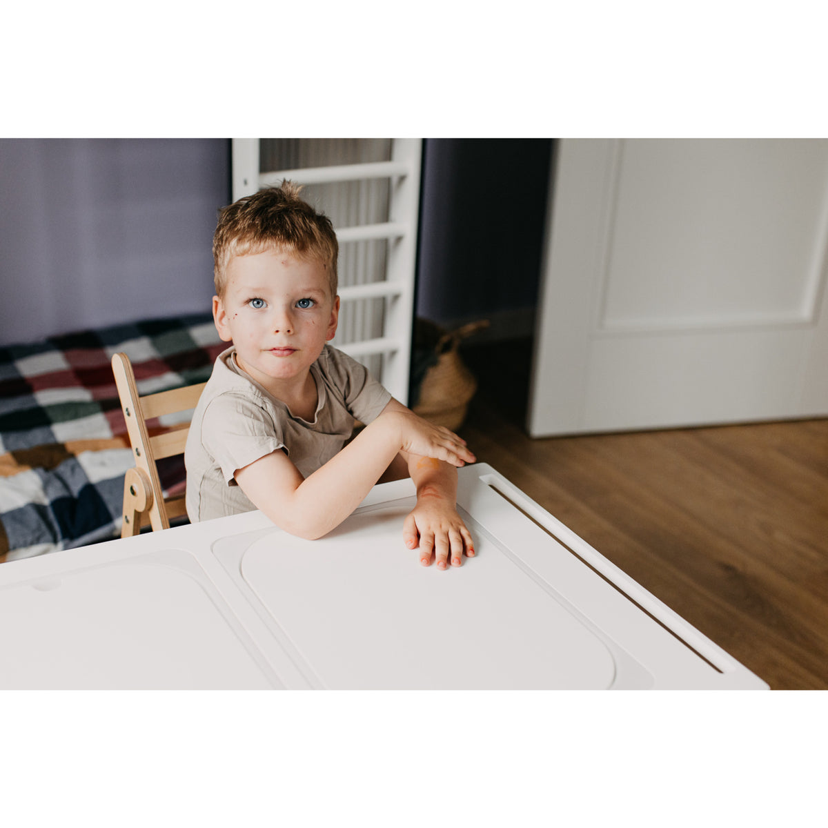 Duck Woodworks White Sensory Table Med 2 Boxes Included