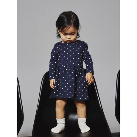 Name It Dark Sapphire Dots Aop In Bright White Nmfvivia Ls Klänning Noos