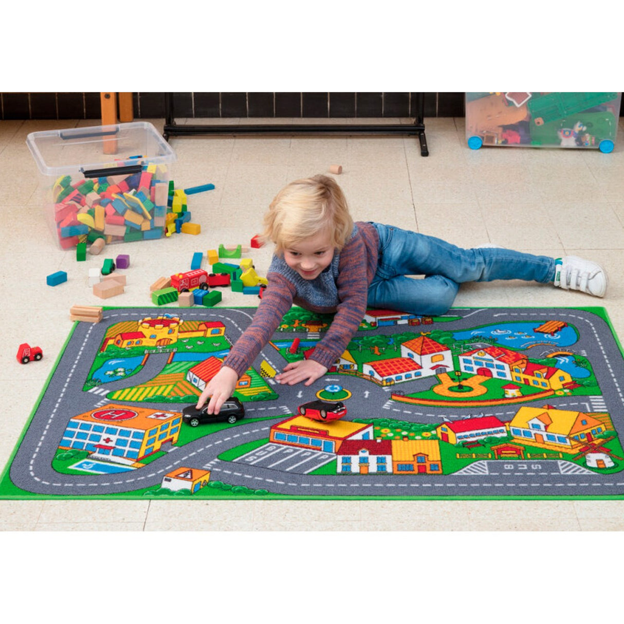 Junior Driver Traffic Play Mat "Quiet Town" 4