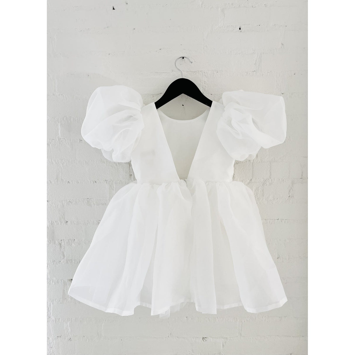 Dolly by Le Petit Tom White Dolly World V-Back Puff Sleeve Organza Tutu Klänning