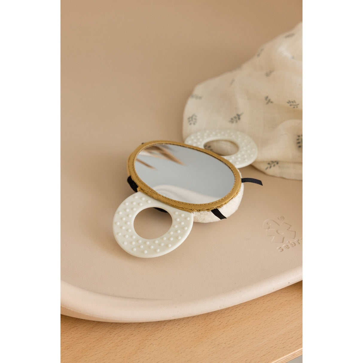 Sebra Billy The Bee Activity Skallra Med Spegel