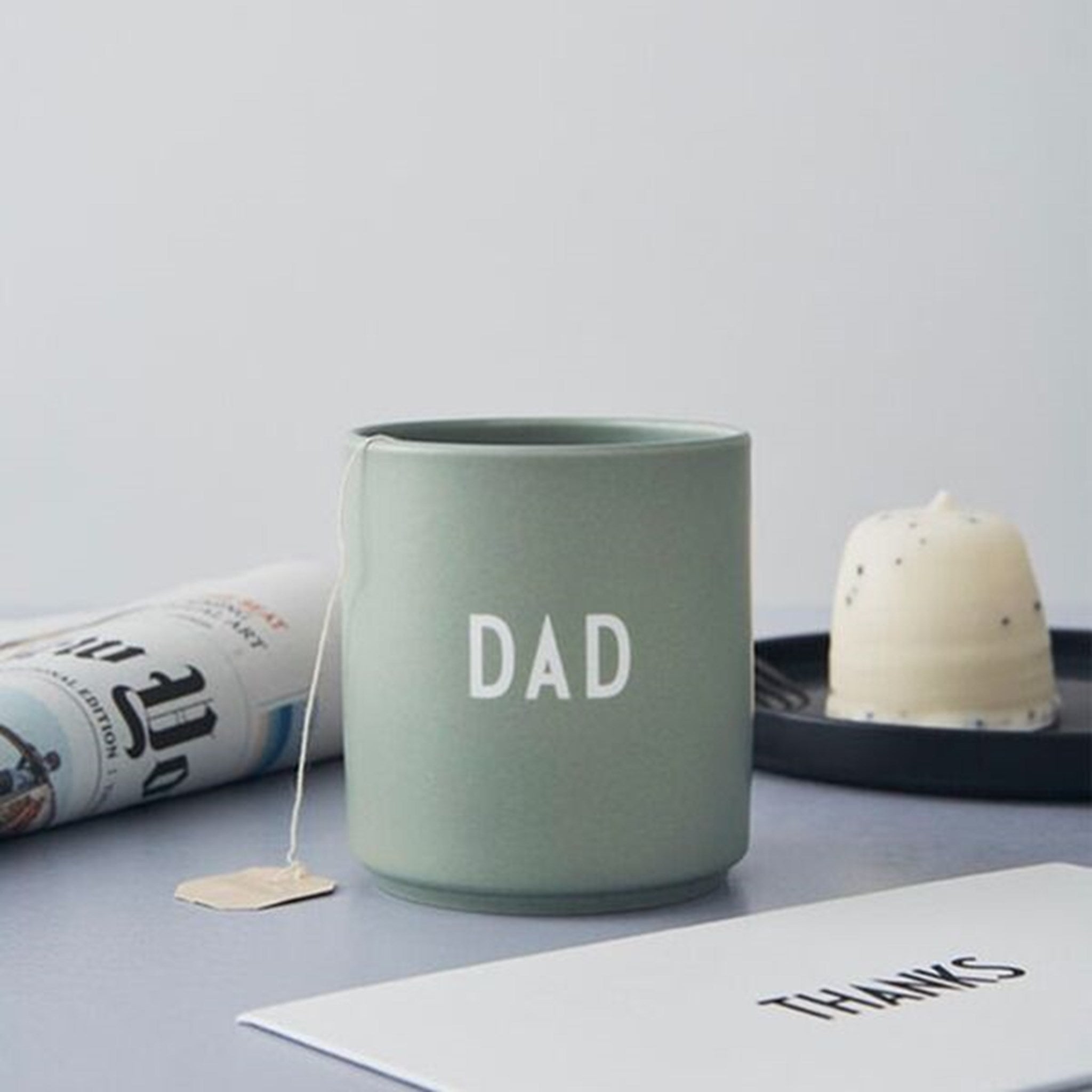 Design Letters Grön Favorite DAD Cup 3