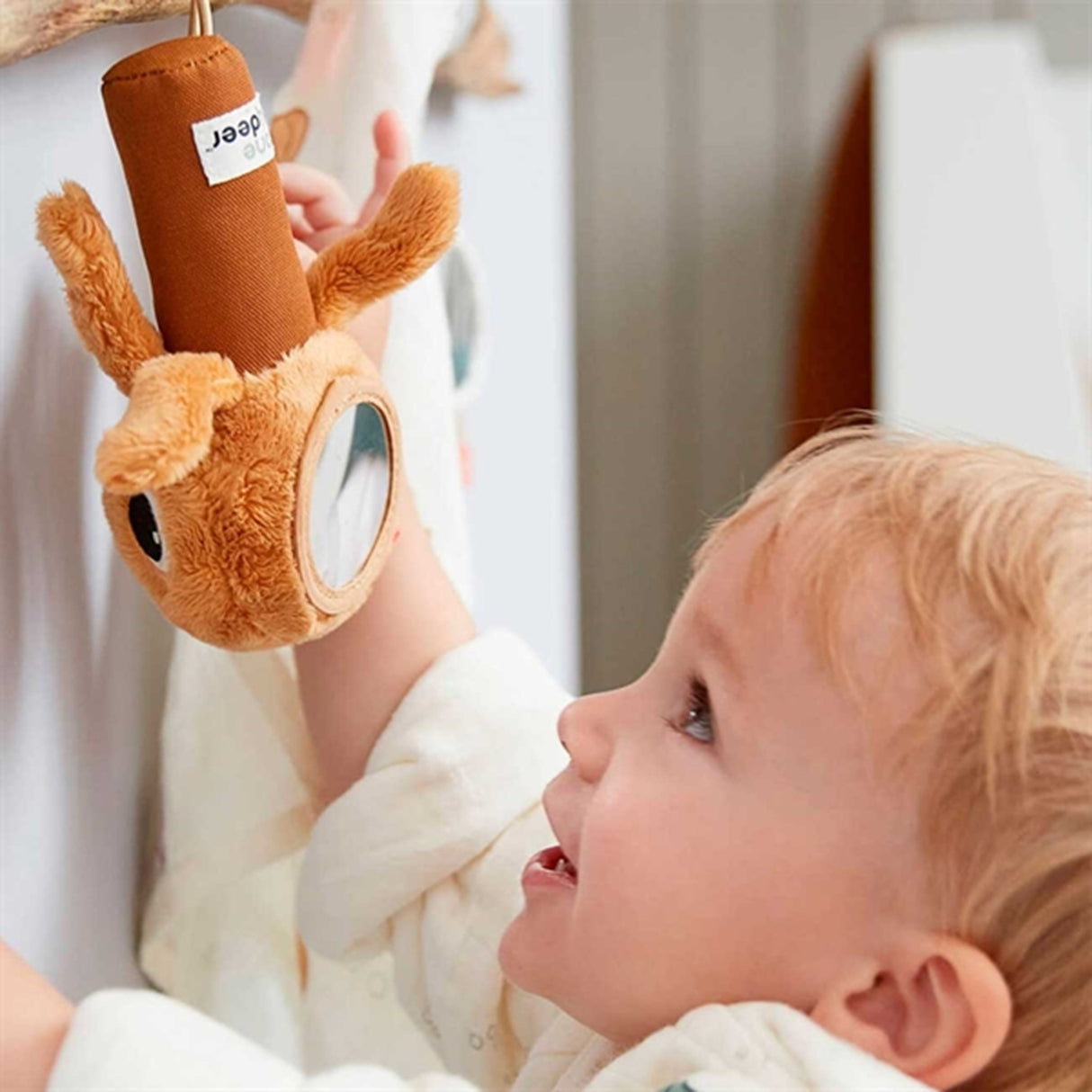 Done by Deer Sensorisk Ranglespejl Jelly Mustard