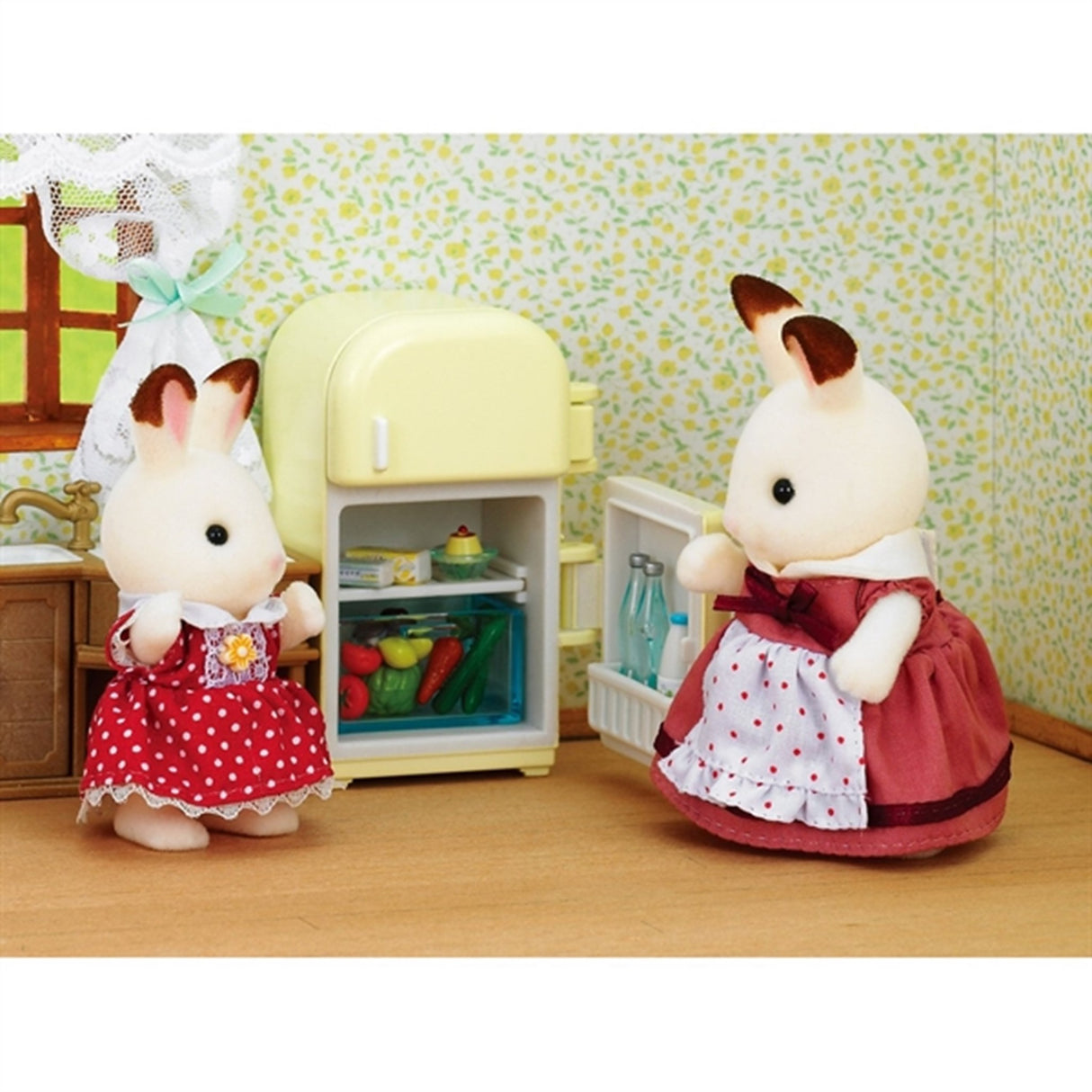 Sylvanian Families® Set Med Mamma Chokladkanin (Kylskåp)