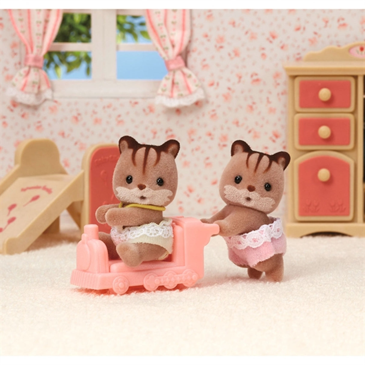 Sylvanian Families® Valnötsekorren-Tvillingarna