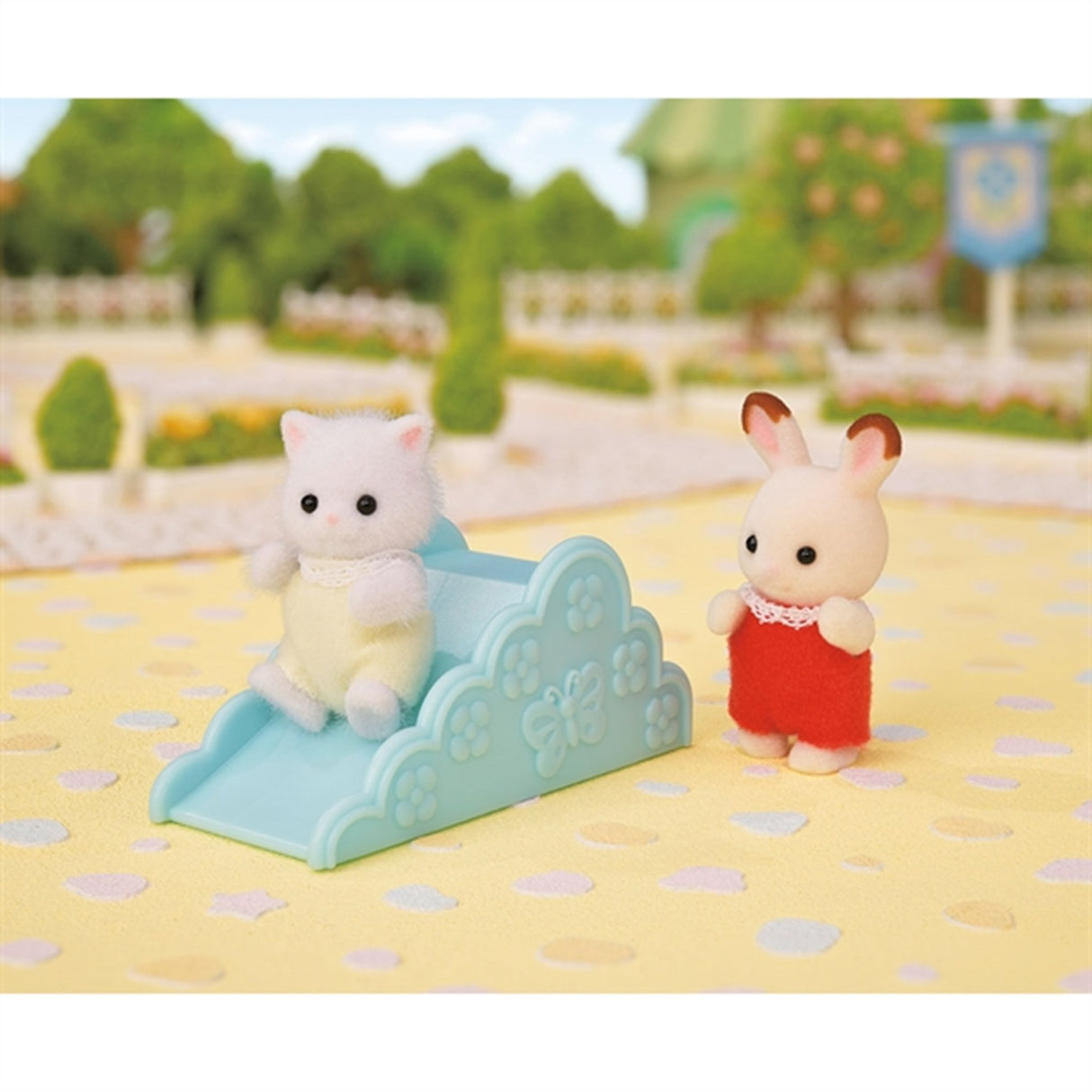 Sylvanian Families® Bebis Väderkvarn Med Figur