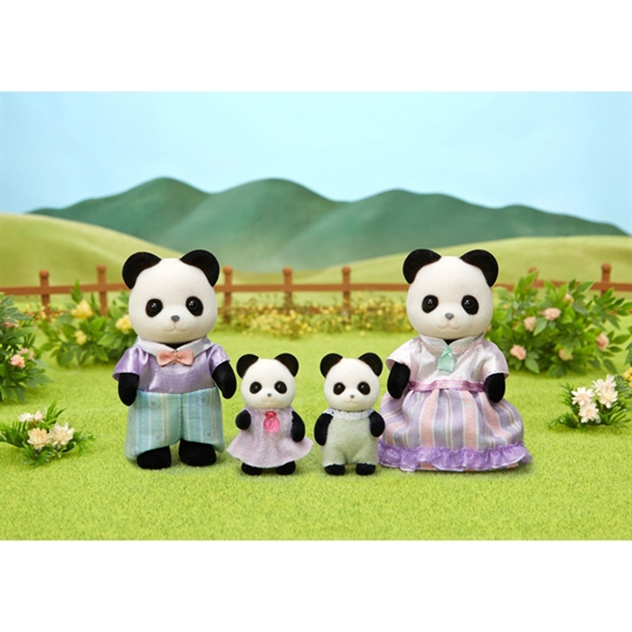 Sylvanian Families® Familjen Pandabjörn 2