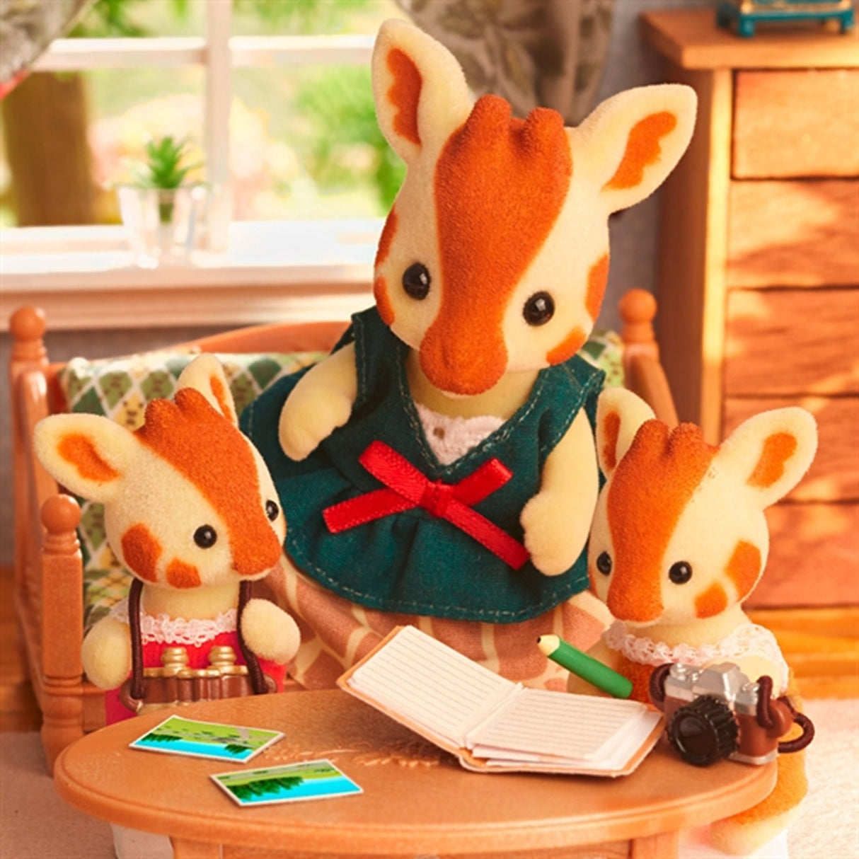 Sylvanian Families® Familjen Giraffe