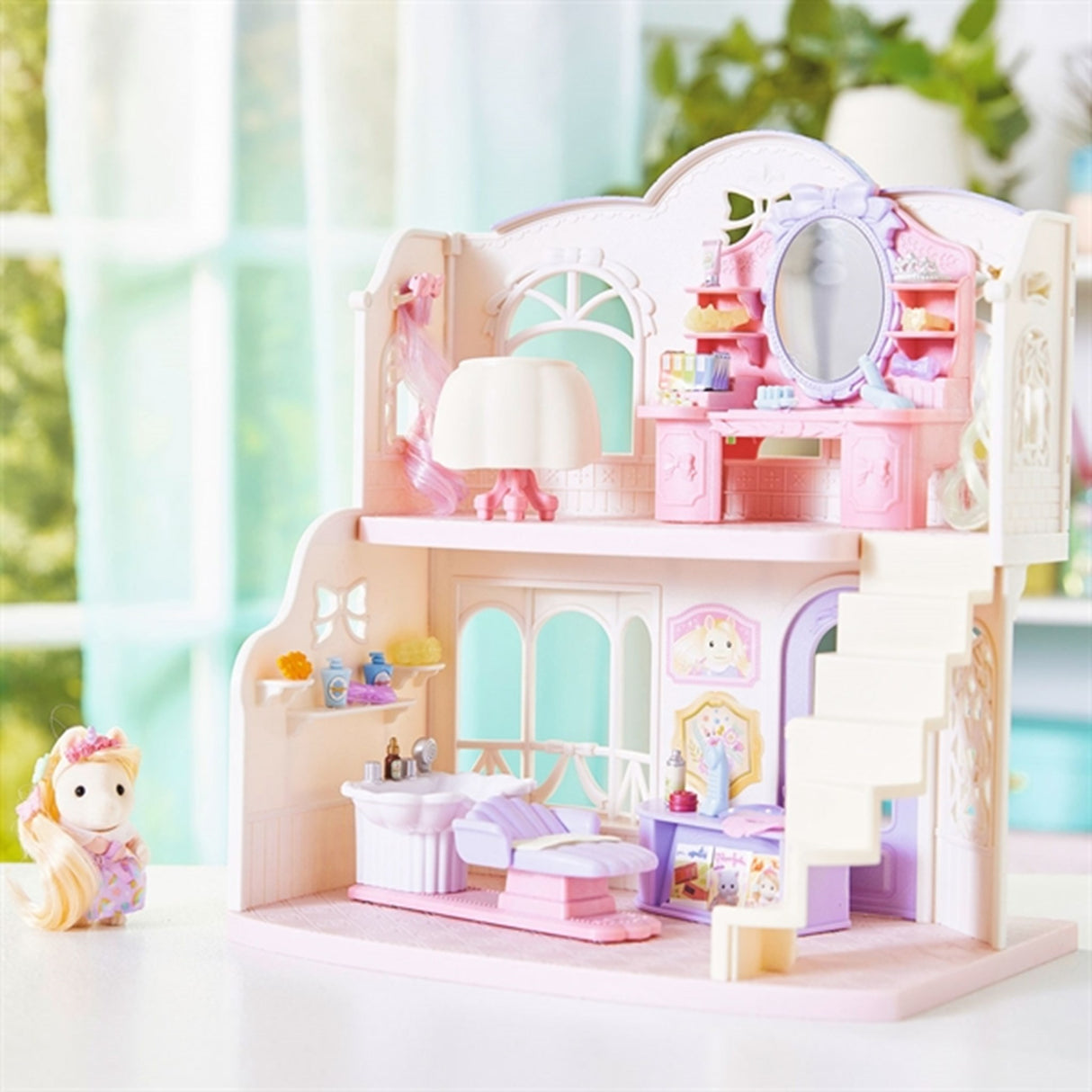 Sylvanian Families® Ponny Frisörsalong Med Figur