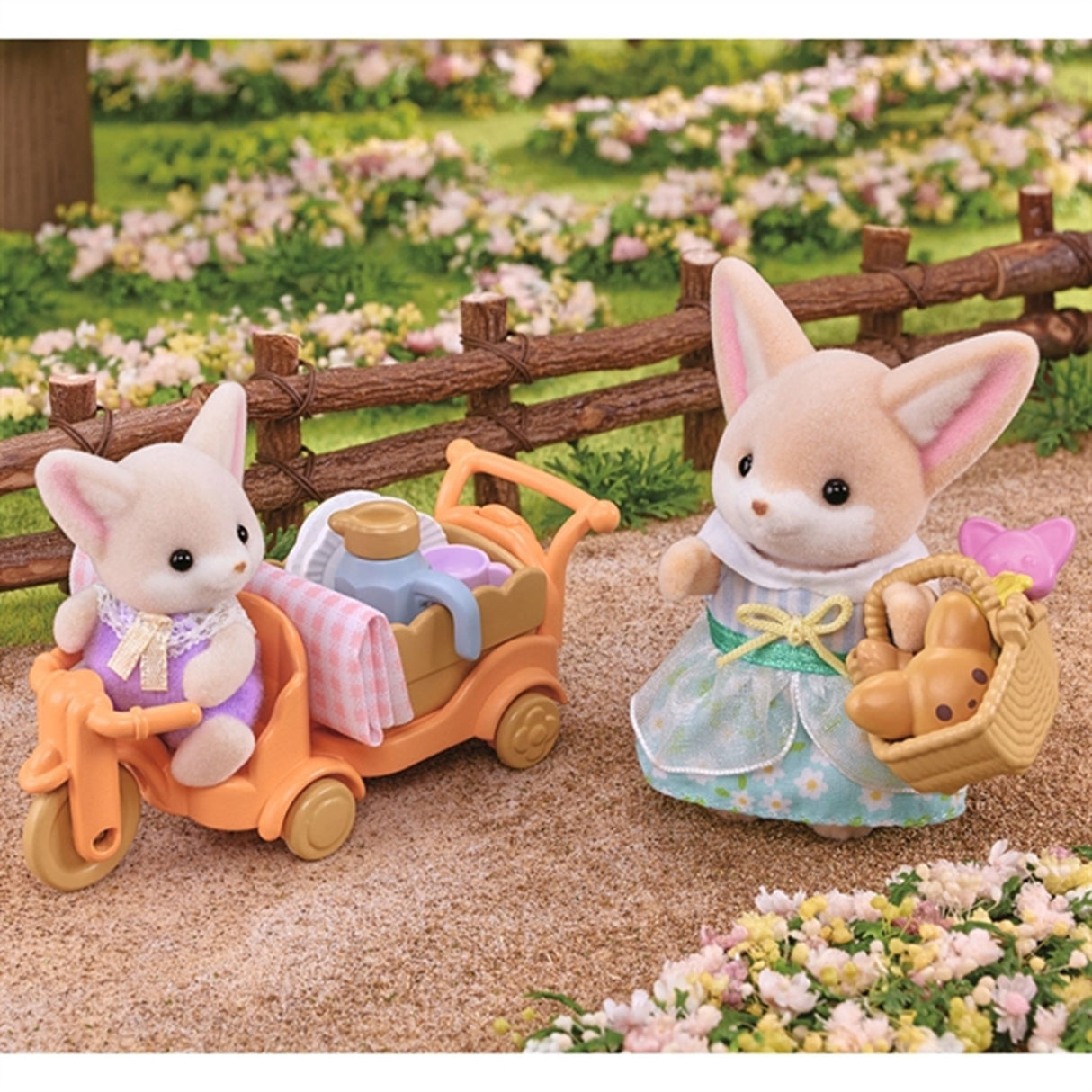 Sylvanian Families® Skovsturssæt - Fennec Ræv Søster & Bebis