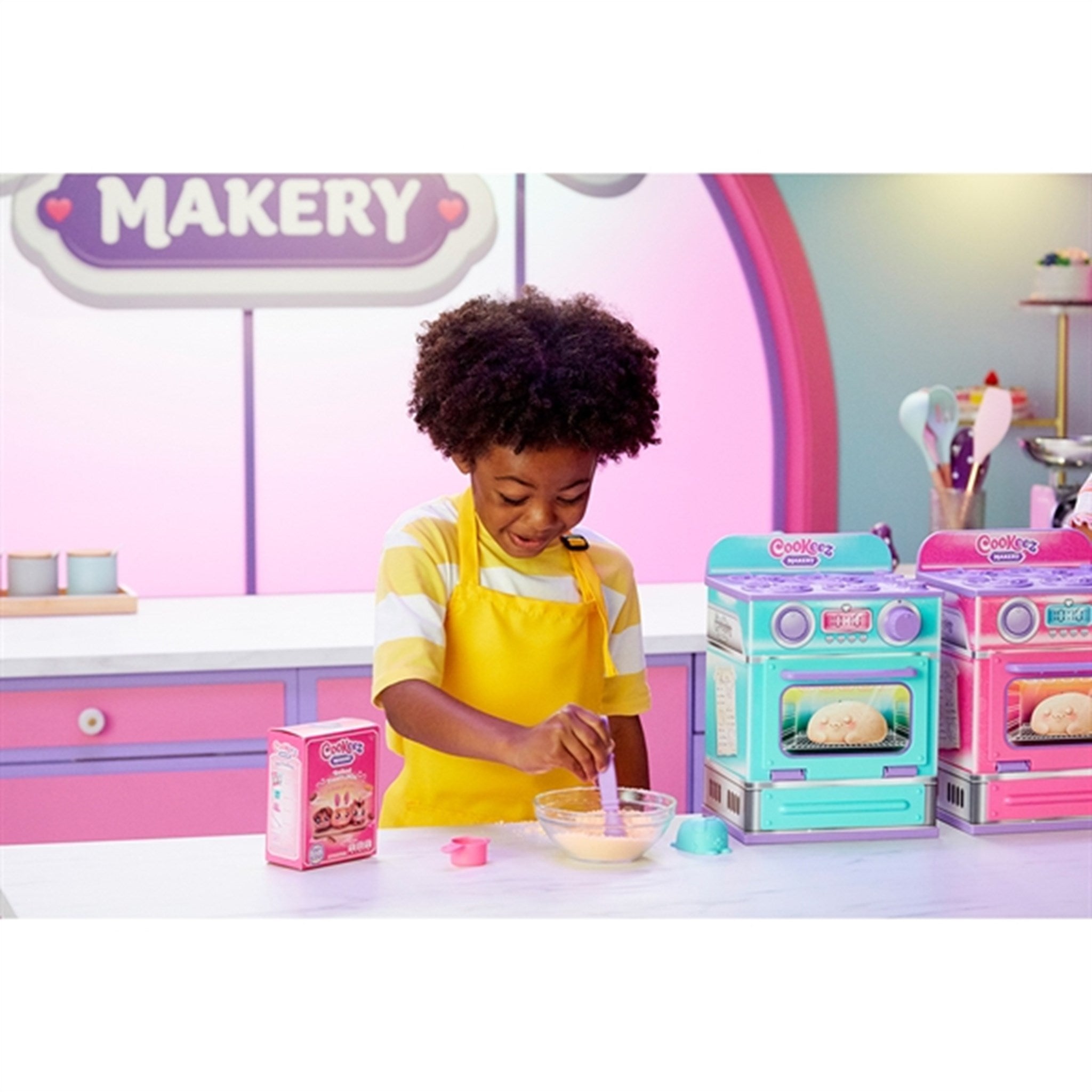 Cookeez Makery Oven Playset Bread 2