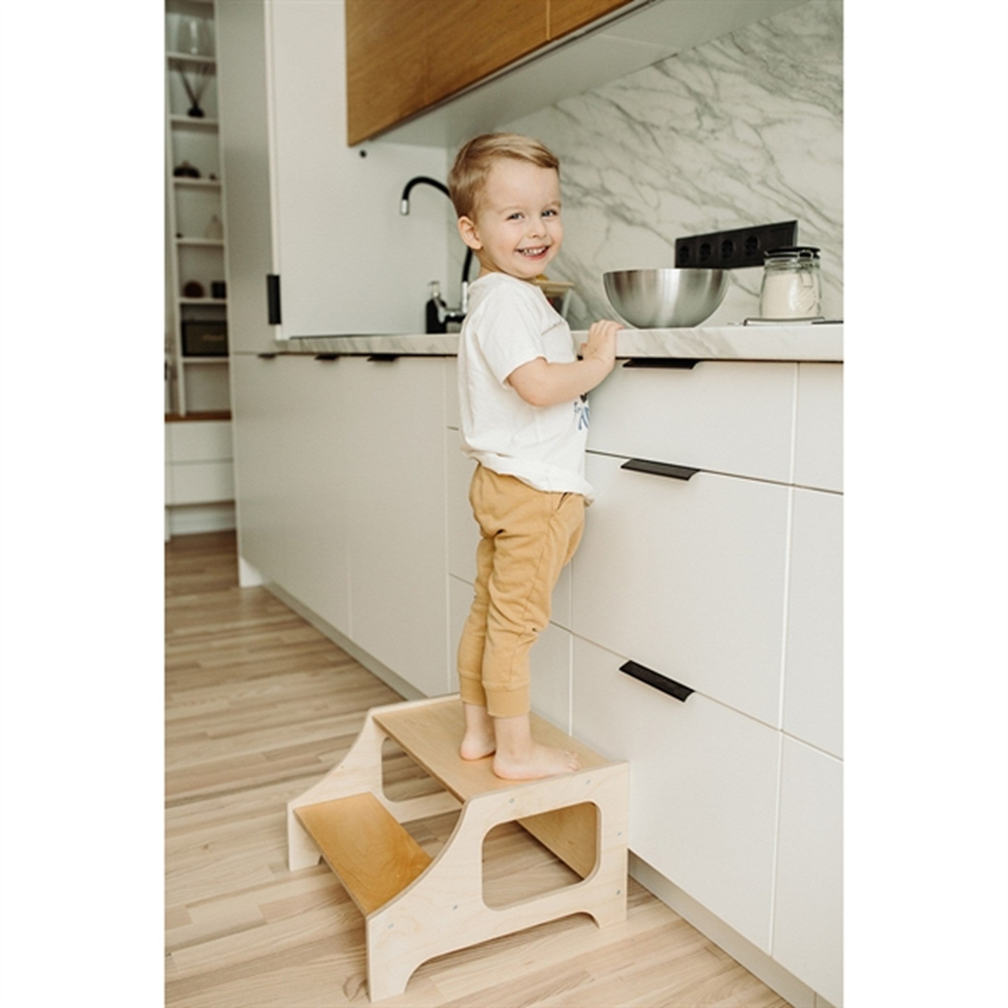 Duck Woodworks Step Stool Natural 2