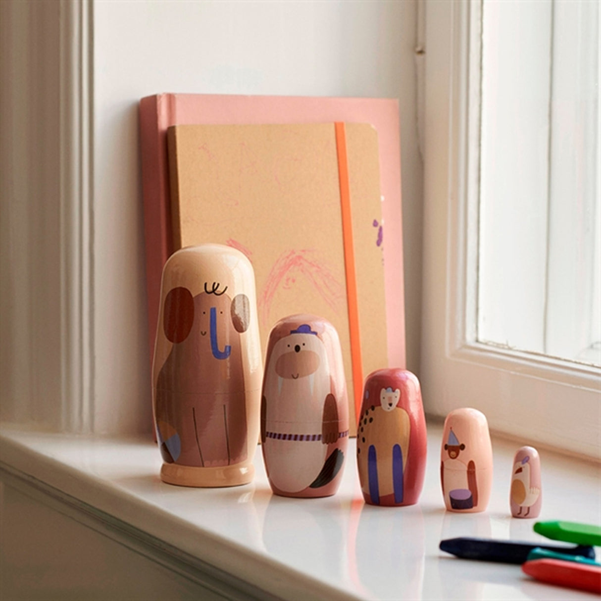 Ferm Living Critter Babushka Doll Blek-Gul