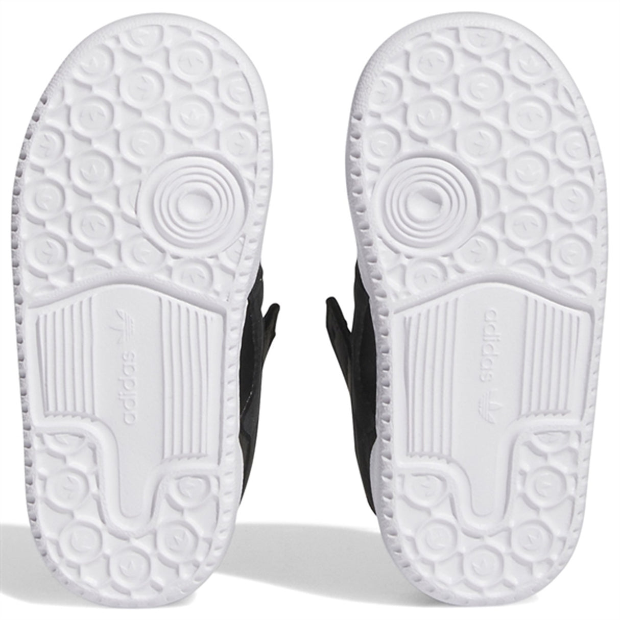 adidas Basketball Forum Low Sneakers Core Black / White 3