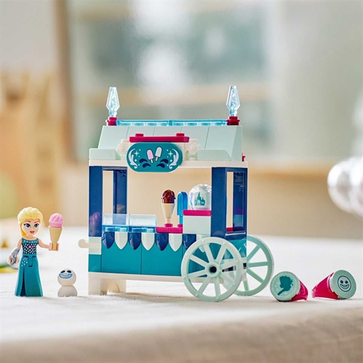 LEGO® Disney™ Elsas Frostiga Godsaker