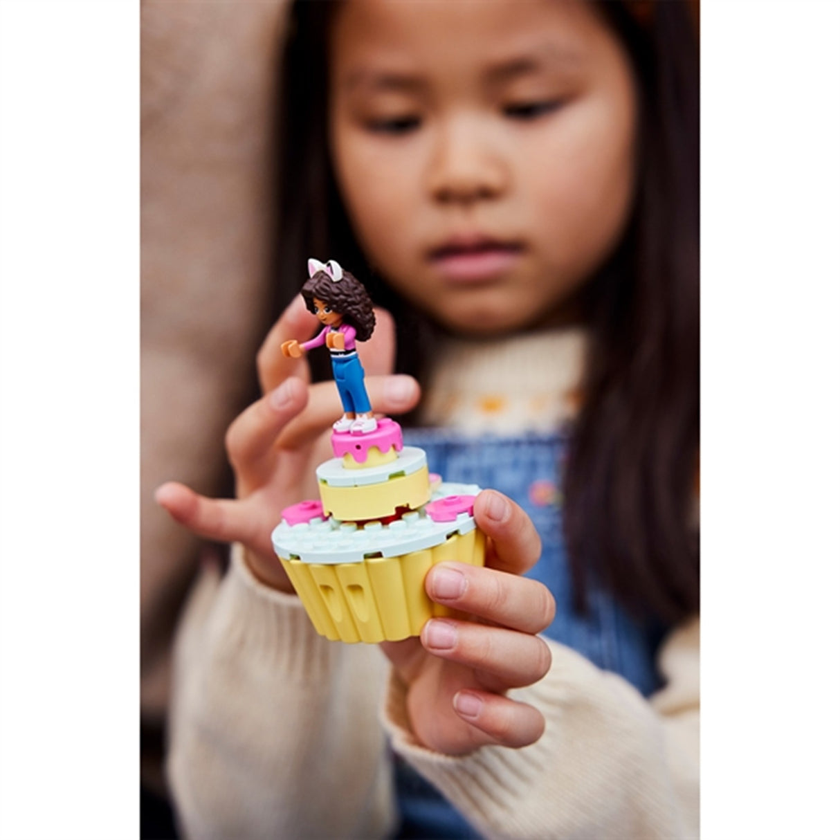 LEGO® Gabby's Dollhouse Rolig Bakning med Muffin 3