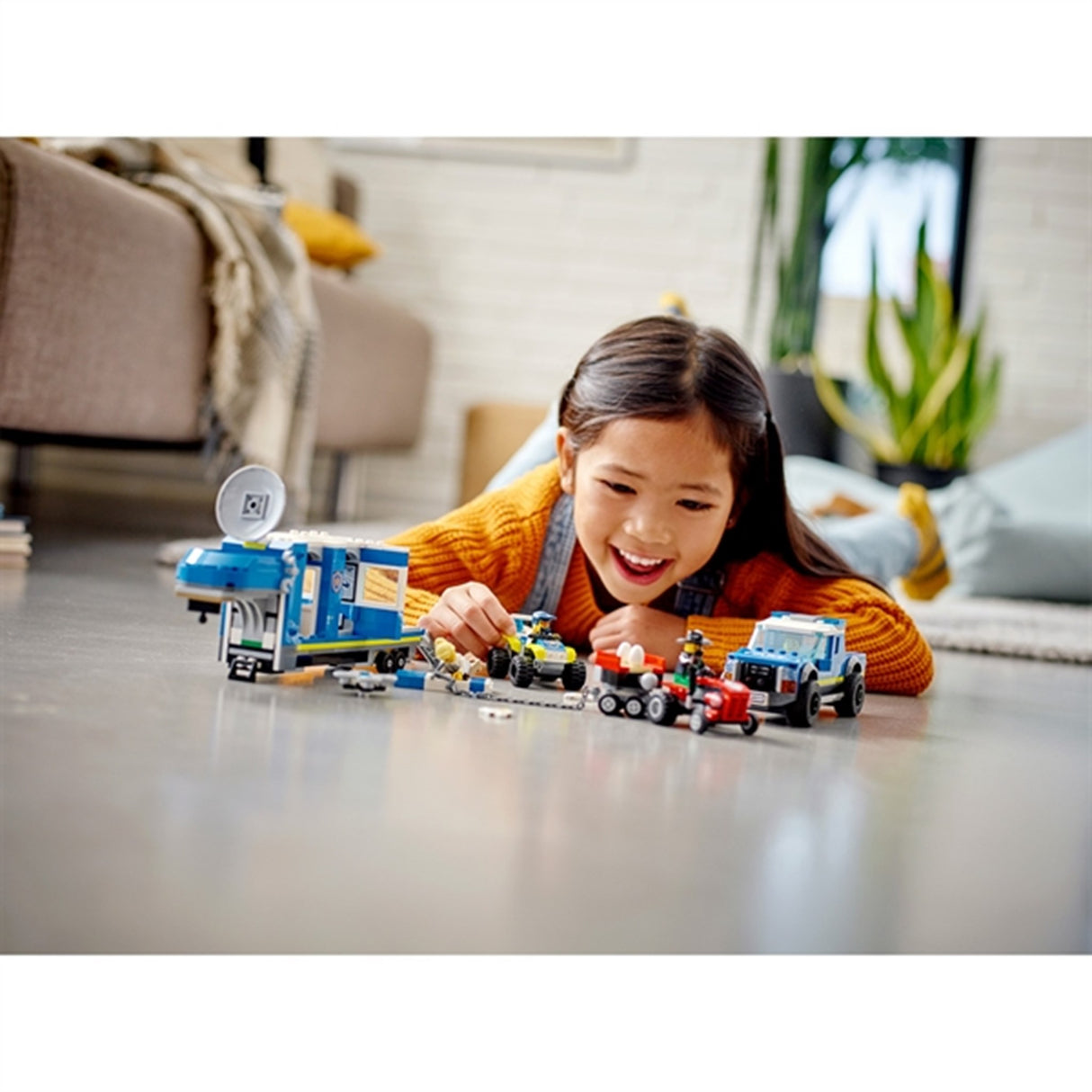 LEGO® City Polisens Mobila Kommandofordon 2