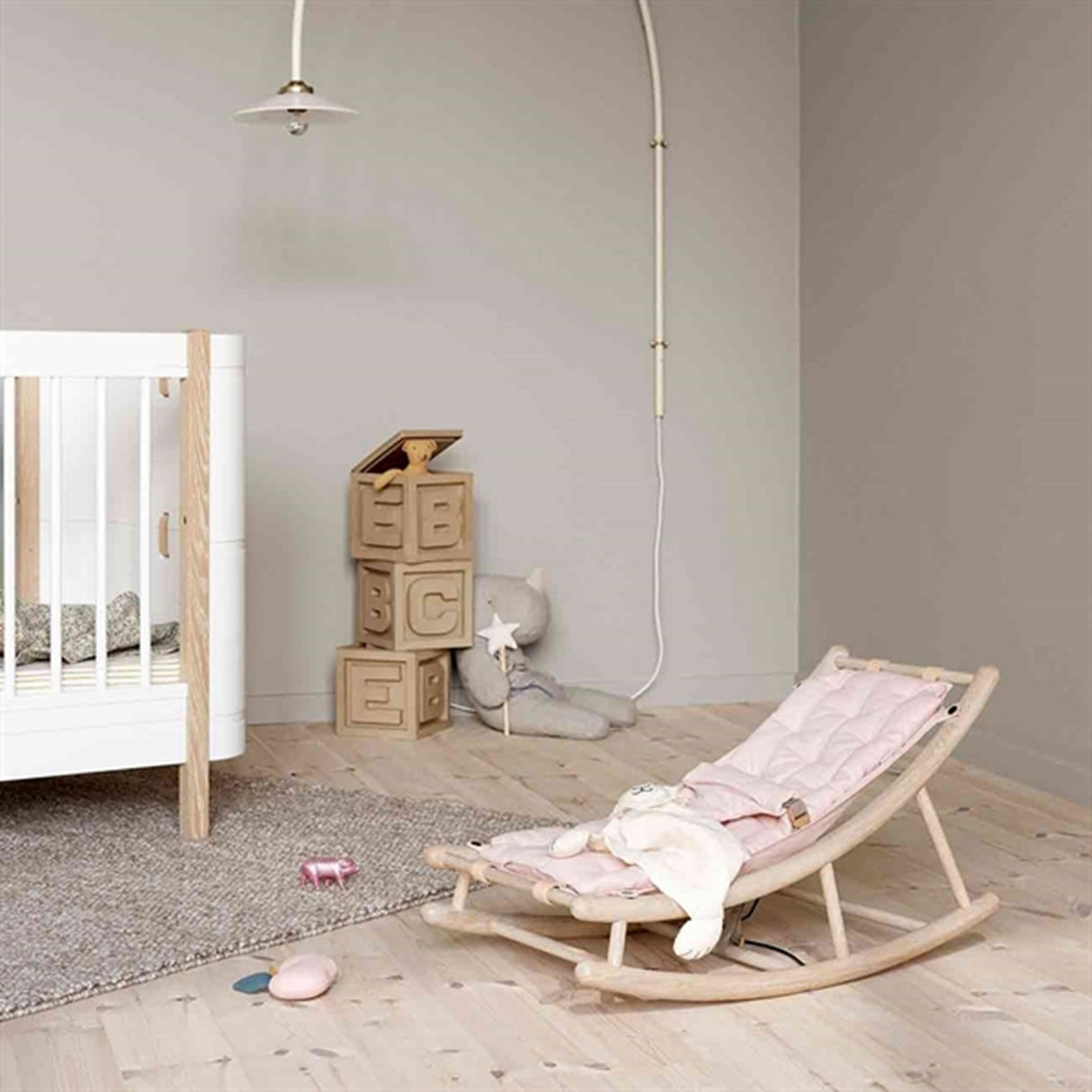 Oliver Furniture Wood Baby & Junior Gungstol Ägg/Rosa 2