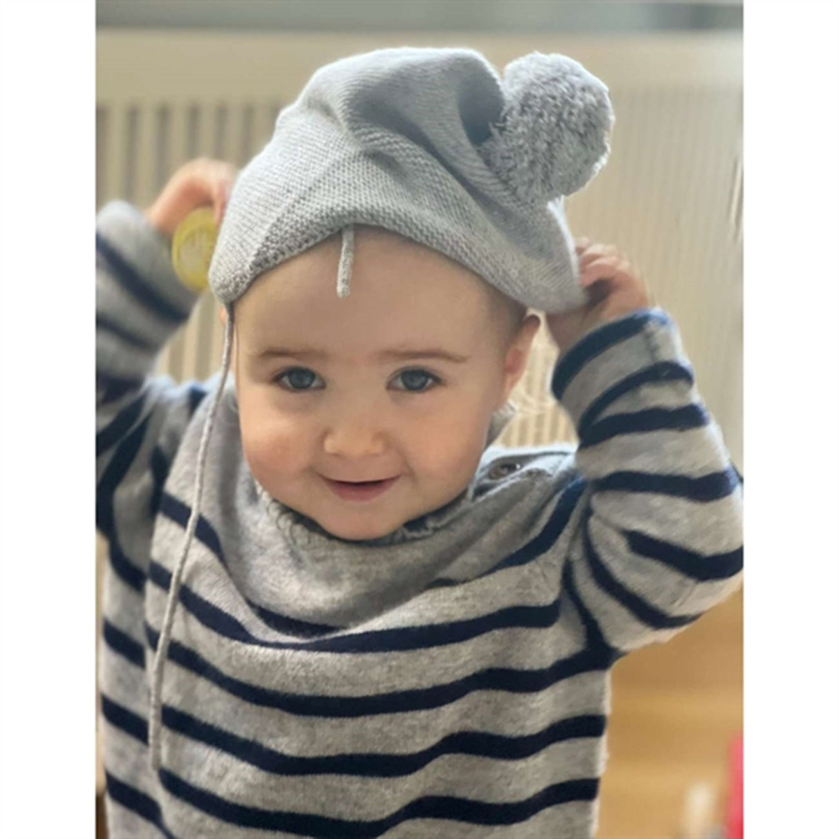 HOLMM Oxford Stripe Opal Cashmere Stickat Pullover